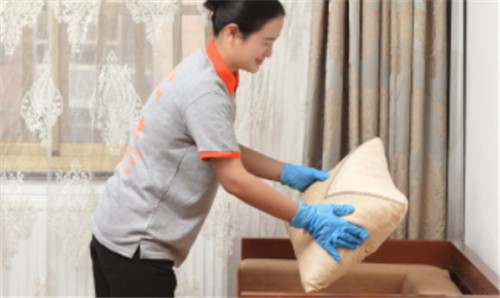鹏华中证电池主题ETF(560410)已连续4日遭遇资金净赎回区间净流出额61885万元(图1)
